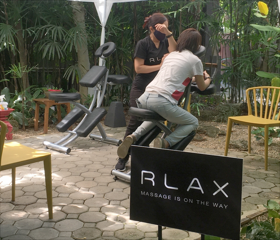 RLAX Corporate massage